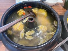 -云海肴·汽锅鸡·云南菜(天山百盛优客店)