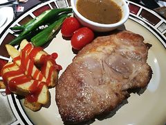 香烤梅花猪排-斗牛士牛排(南京东路店)