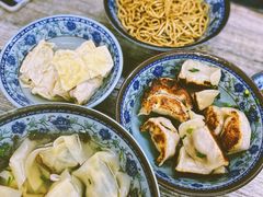 -无名氏宵夜小摊(祝家三姐妹馄饨店)