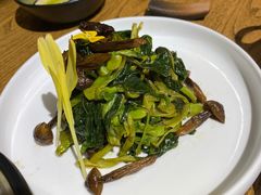 -荟廷·晶萃(陆家嘴尚悦湾店)
