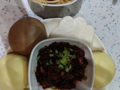 -三好食堂(煎饺·馄饨·肉饼米线·盛世广场店)