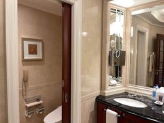 -广州富力丽思卡尔顿酒店