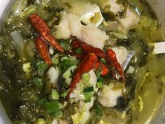 -渝是乎川渝小炒(新世界百货望京店)