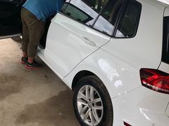 -一嗨租车(凤凰机场店)