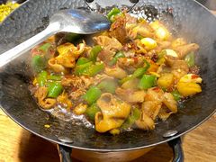 -聚鑫朋酸菜肥肠(九龙仓店)