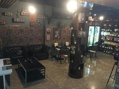 -爱上影私人影院(农院路店)