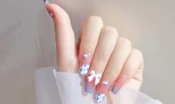 -雪奈传统美甲美睫