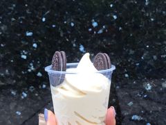 -全家便利店(襄阳南路店)