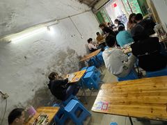 大堂-陈氏老字号十三小炸炸店