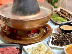 老北京羊蝎子锅-老北京涮羊肉(航东路店)