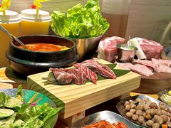 -唯成•韩国炭火烤肉 유성고기
