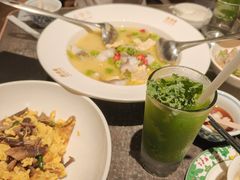 -渔语鱼新川菜Bistro(万象天地店)
