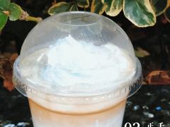蓝丝绒飒雪拿铁-瑞幸咖啡(温江新光天地写字楼店)