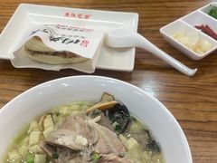 -老陕兄弟(彩虹新城店)