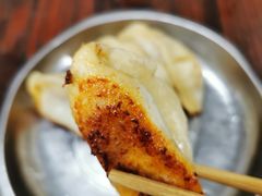 -黄阿姨锅贴大王(万航渡路店)