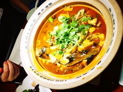 -魏铭鱼头捞饭(晋阳路店)