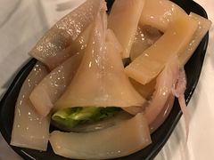 -鲜入围煮花胶鸡海鲜火锅