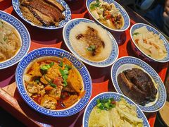 -蓝田九大碗民俗食府(蓝田店)