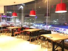 大堂-必胜客(华南摩尔店)