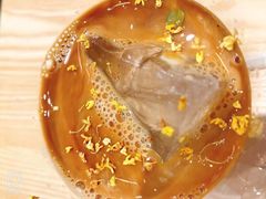 -ZING COFFEE 镜咖啡