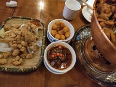 -炉小二铜锅牛蛙•川湘菜(三里屯店)