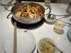 -七欣天香辣蟹火锅(闵行浦江欢乐颂店)
