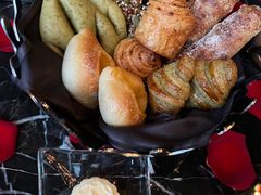 餐前面包-L'ATELIER de Joel Robuchon(外滩18号店)