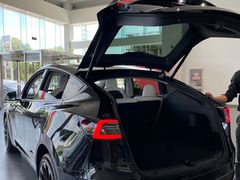-TESLA 特斯拉(北京南四环中路特斯拉中心)