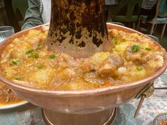 土司铜锅油焖鸡-浩海火烧云傣家菜(京广店)