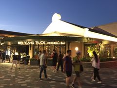 -WOLFGANG PUCK KITCHEN & BAR(迪士尼小镇店)