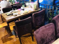 -嗨辣小聚·盘锦河蟹·海鲜烧烤龙虾(盘锦十年好店)