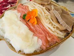 -左庭右院鲜牛肉火锅(京西大悦城店)