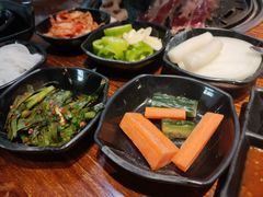 小菜-杀猪天·韩国烤肉(总店)