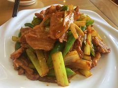 农家小炒肉-华天二友居肉饼(宫门口店)