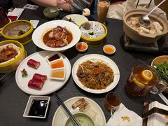 -蝴蝶里·粤菜·点心(滨江龙湖店)