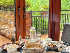 -黔蘑菇四季餐厅(观山湖店)