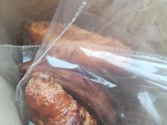 焦糖牛角包-PAPER STONE BAKERY(天环店)