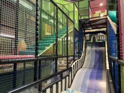 -MELAND CLUB亲子乐园·派对·餐厅(北京芳圆里ID MALL店)