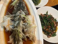 -黄泥岗·地道湖北菜(奥特莱斯店)