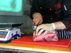 射和牛M9+级冷藏熟成和牛-觅福里•熟成和牛餐厅
