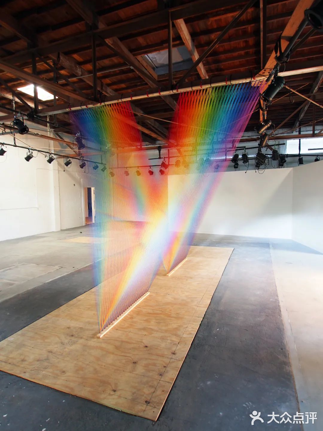 彩虹装置艺术gabrieldawe