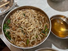 -正宗杨记普洱酸醋米线(总店)