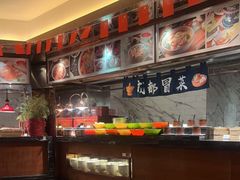 -岷山饭店-芝芝自助餐厅