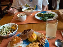 -亚龙湾希尔顿自助餐厅·海鲜·烧烤·沙滩BBQ·现场乐队