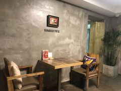 -HIGH FIVE哈福手工汉堡(桂林路店)