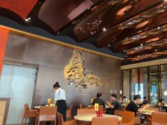-蝴蝶里·粤菜·点心(滨江龙湖店)