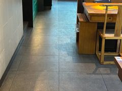 -呷哺呷哺(松北万象汇店)