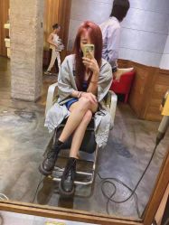 -蘑菇发型