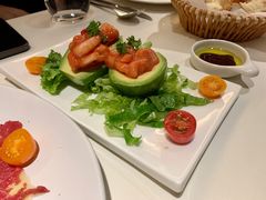 虾配牛油果-Pasha帕夏土耳其餐厅(南昌路店)