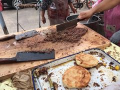 -老西关黄老太牛肉烧饼